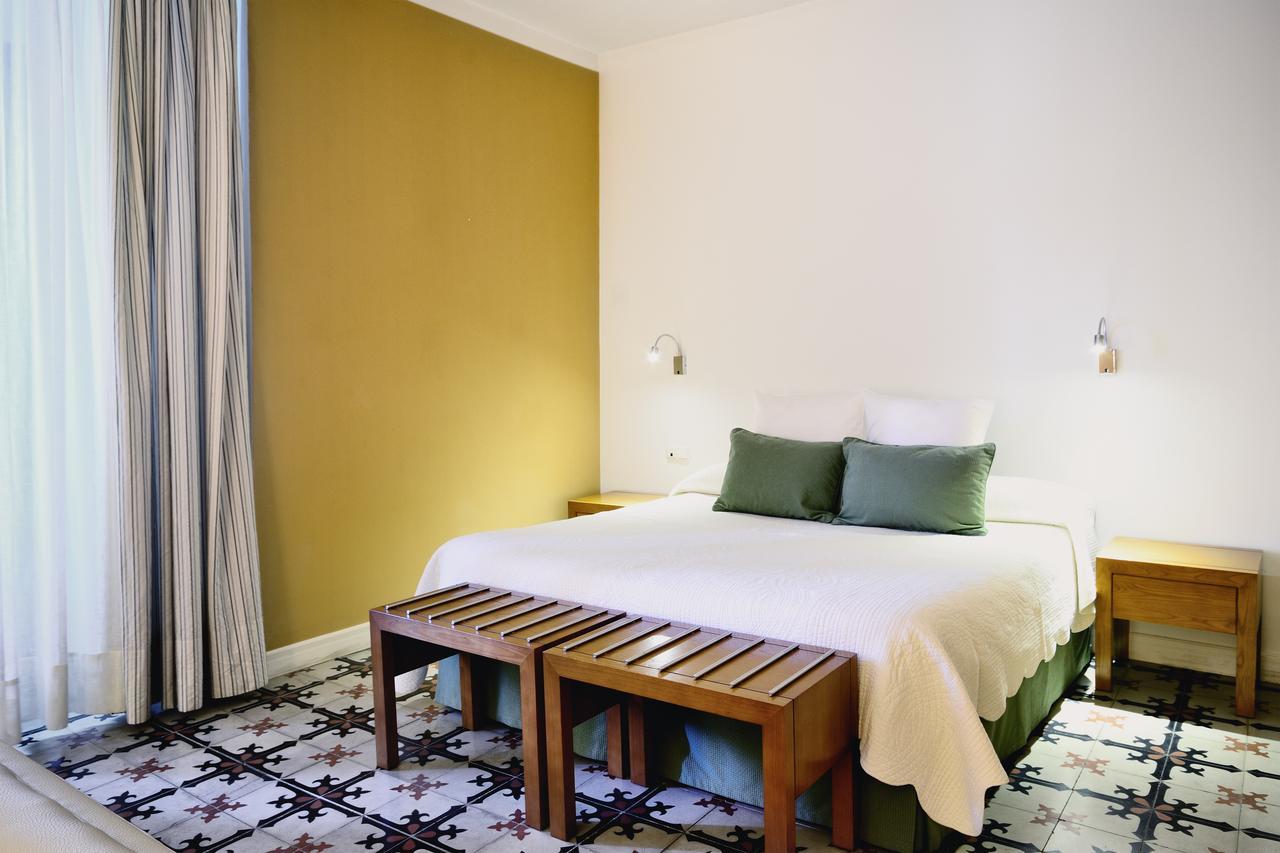 Hotel Ahc Palacio Coria Ngoại thất bức ảnh